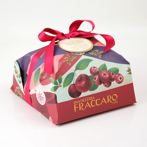 Włoska babka Panettone z czereśniami i borówkami 750 g Pasticceria Fraccaro